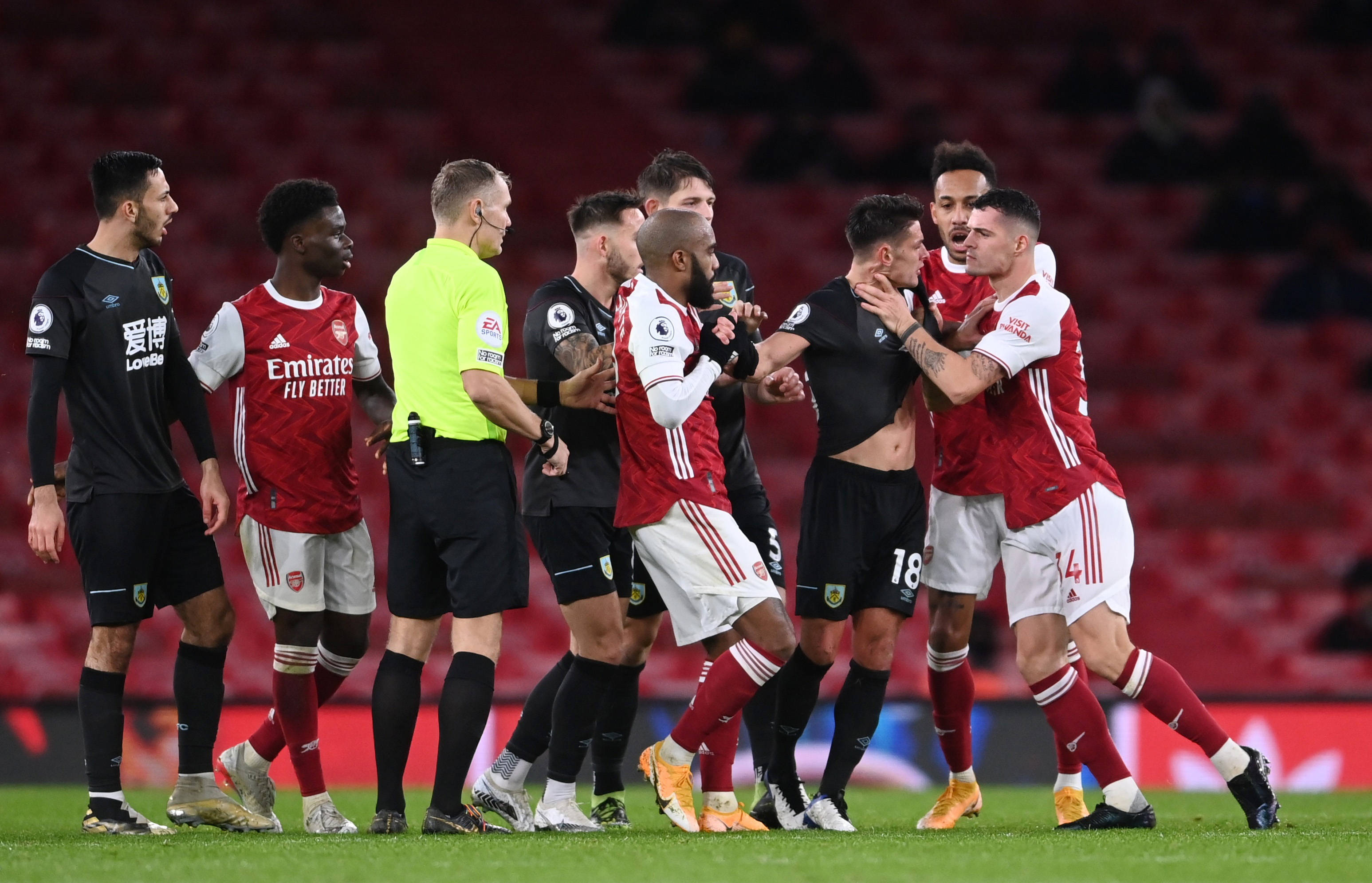 前情况做出 前情况做出